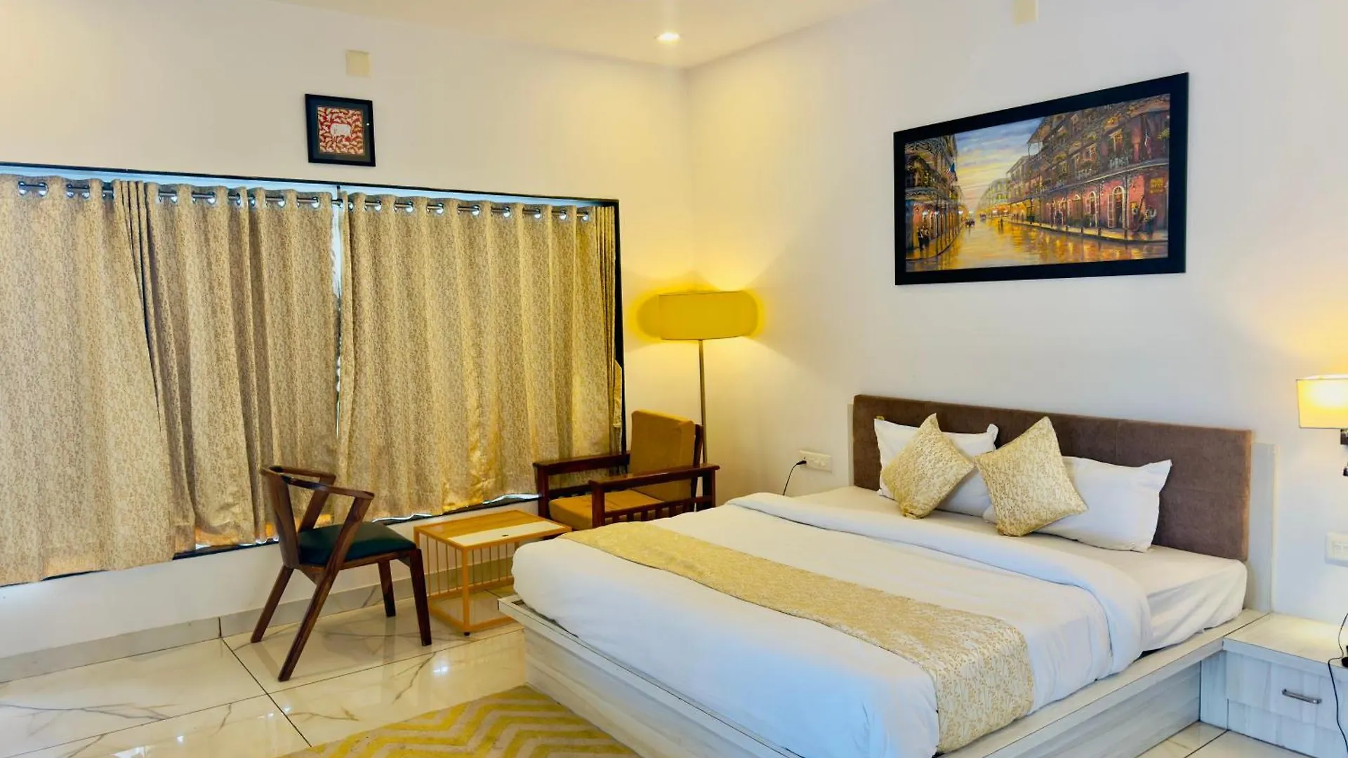Hotel Jaydurg A Lake Retreat - A Lakeside Hotel - Lakeview Rooftop Cafe - Swimming Pool Udaipur